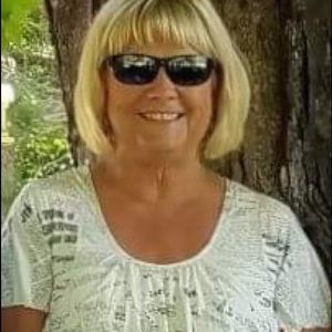 Meet your Posher, Ellen